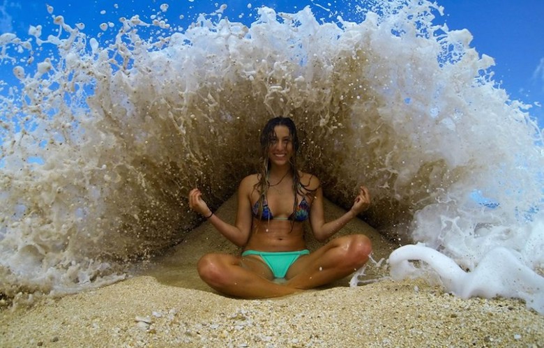 Perfectly Timed - Photos Taken At The Right Moment (1)